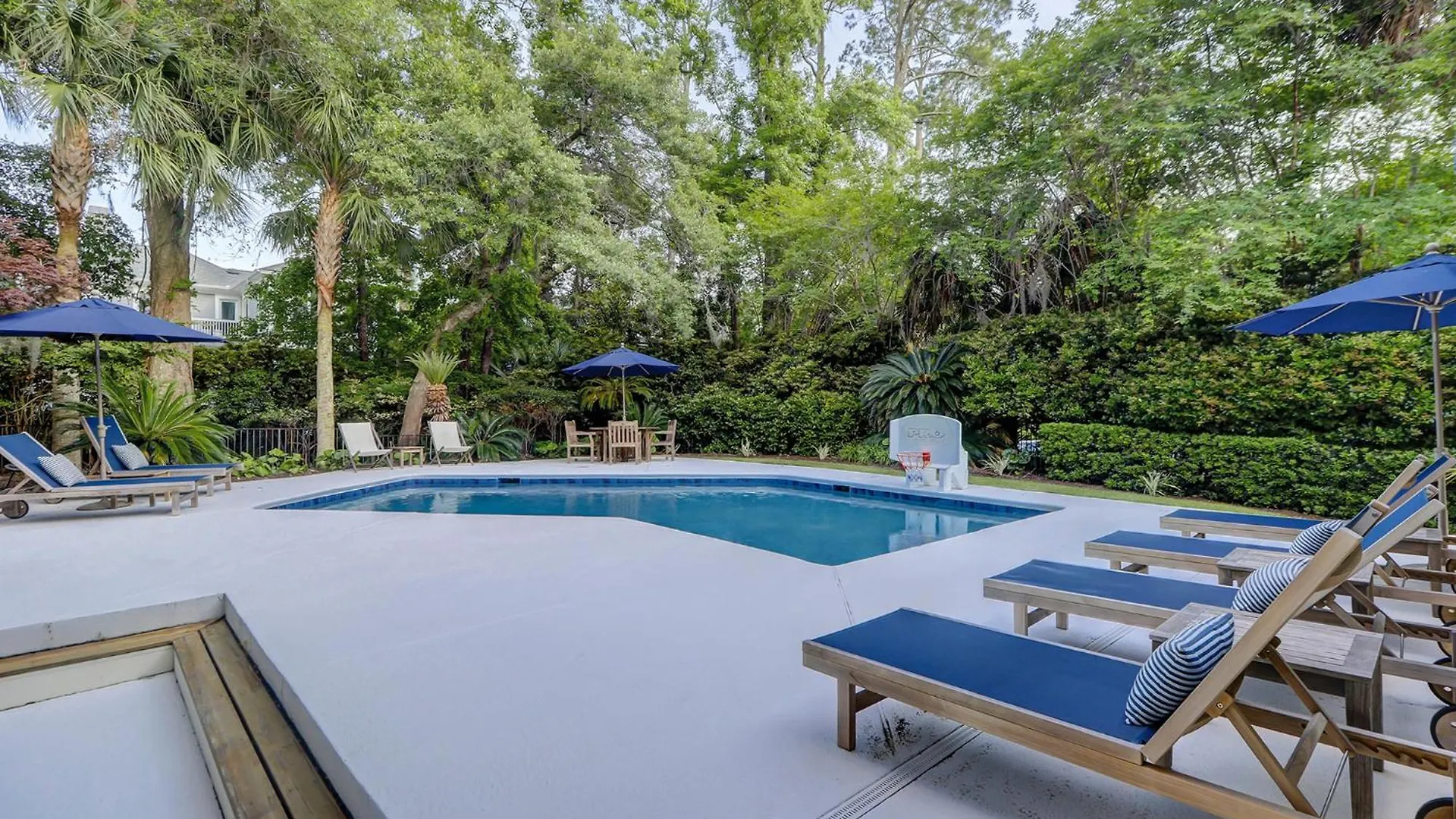 2 Brigantine * Hilton Head Island