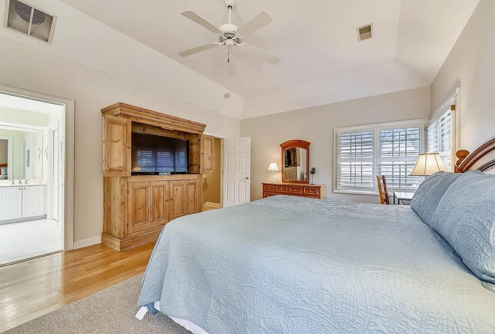 6 Wood Ibis - Host2coast * Hilton Head Island