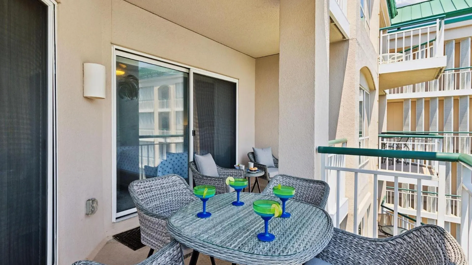 3402 Windsor Court *