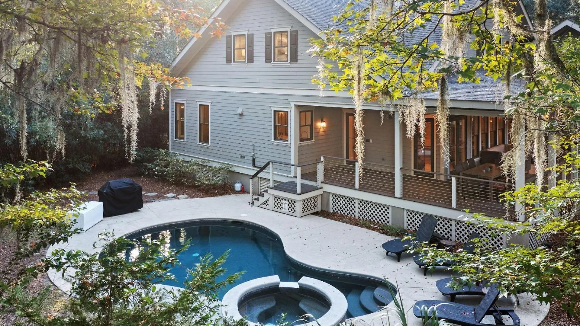 16 East Garrison Place *