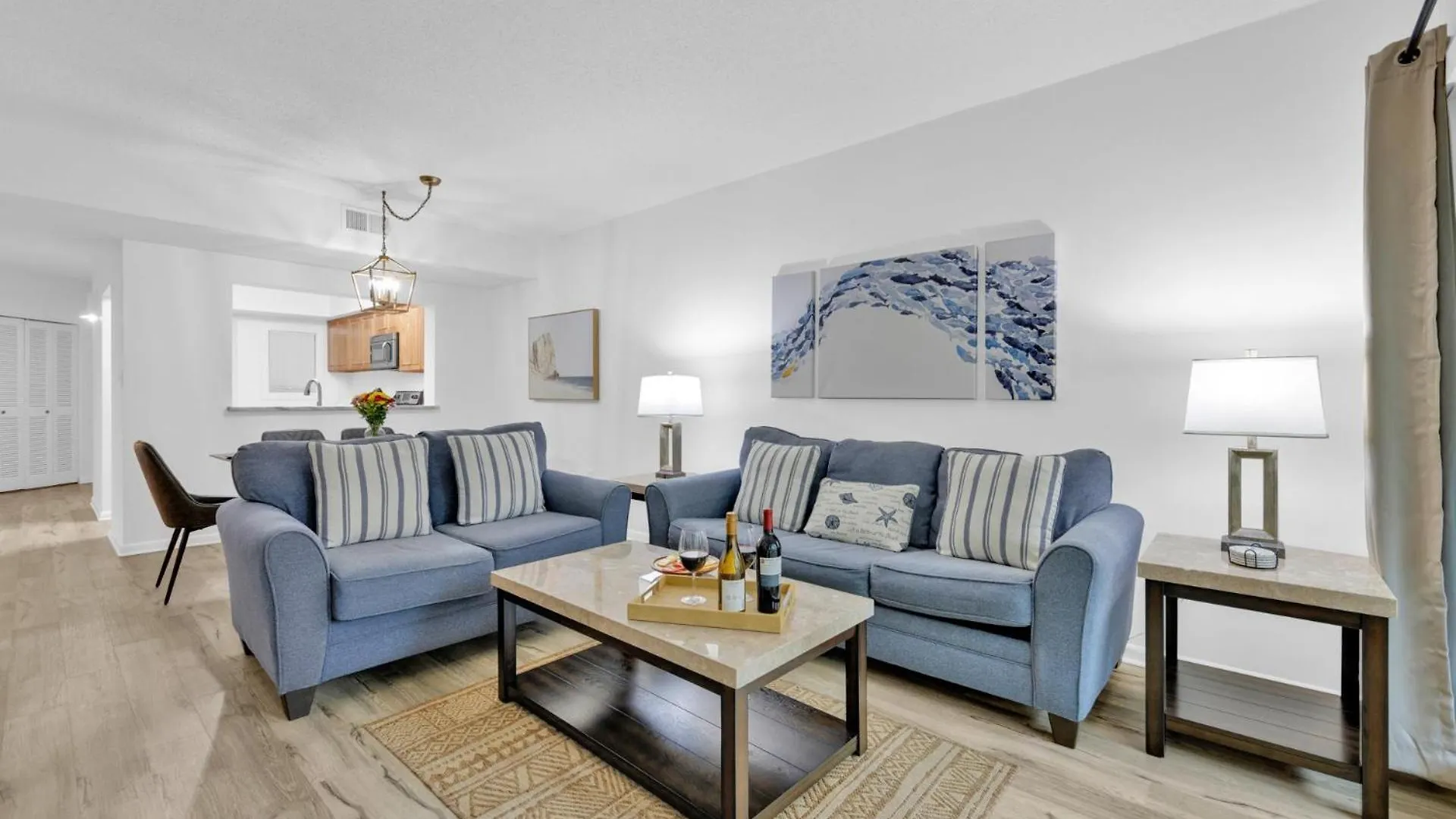 138 Shorewood