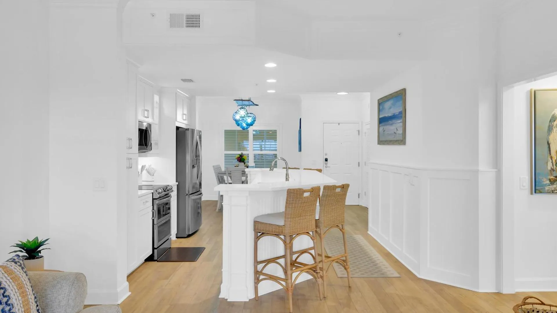 Villa 502 North Shore Place