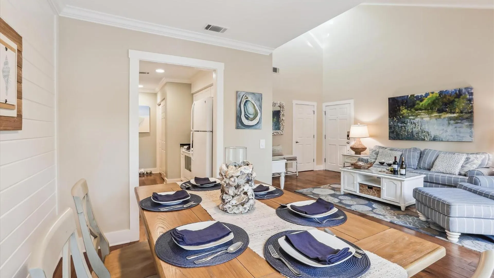 2319 Racquet Club *