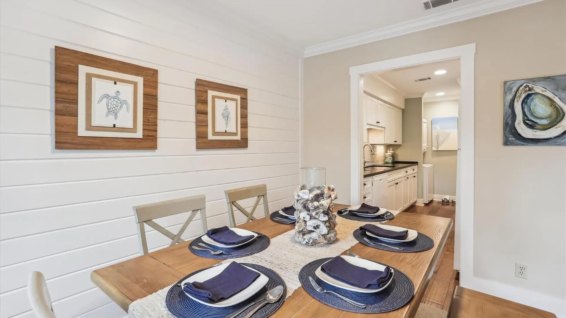 2319 Racquet Club Villa