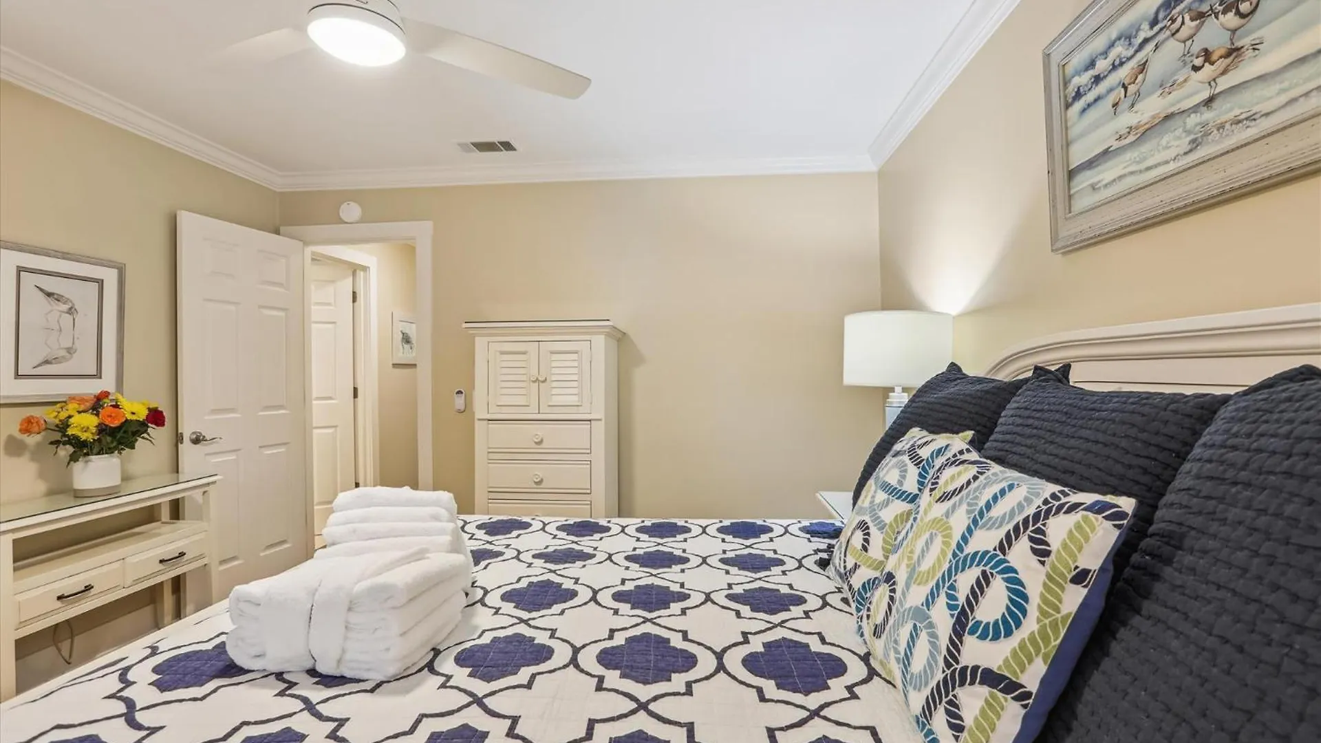 2319 Racquet Club