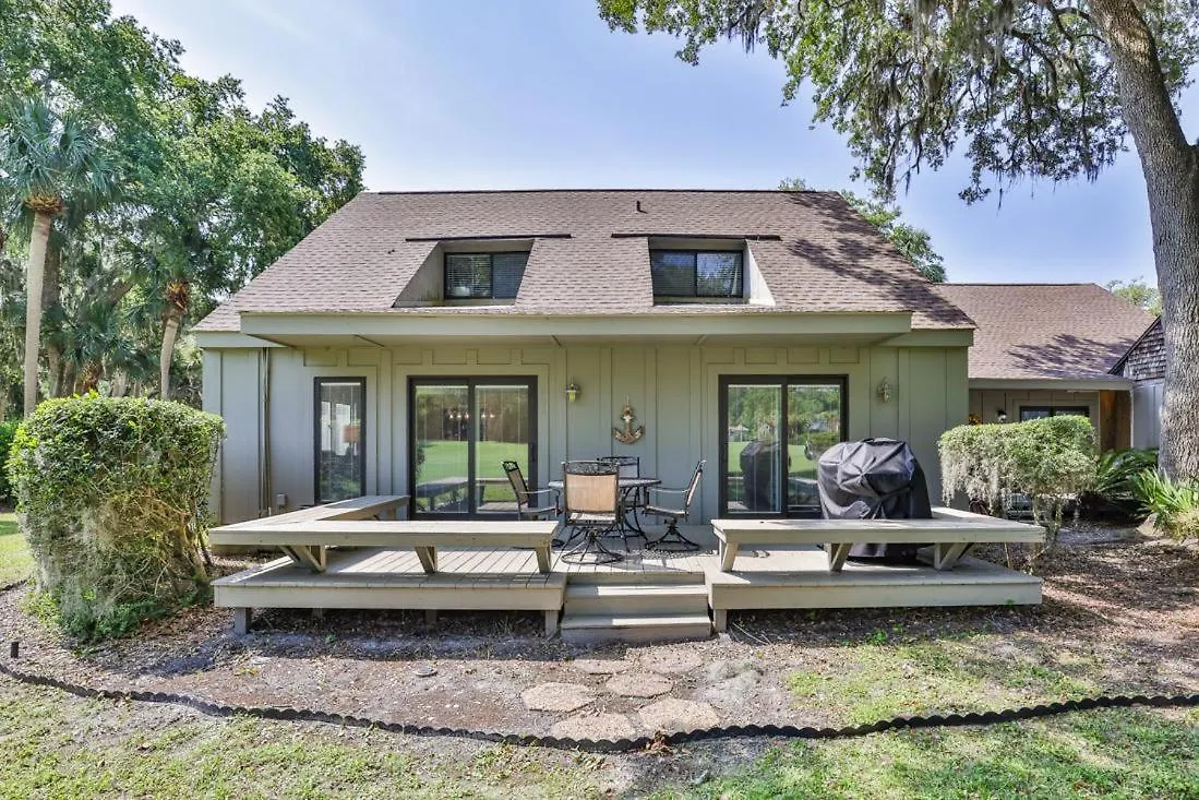 734 Queen's Grant Villa *