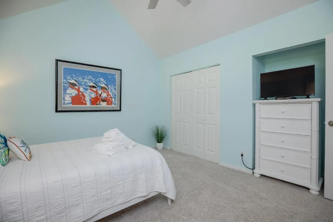 Villa 734 Queen's Grant