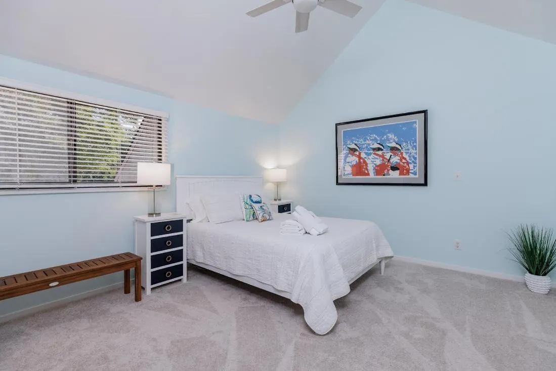 Villa 734 Queen's Grant