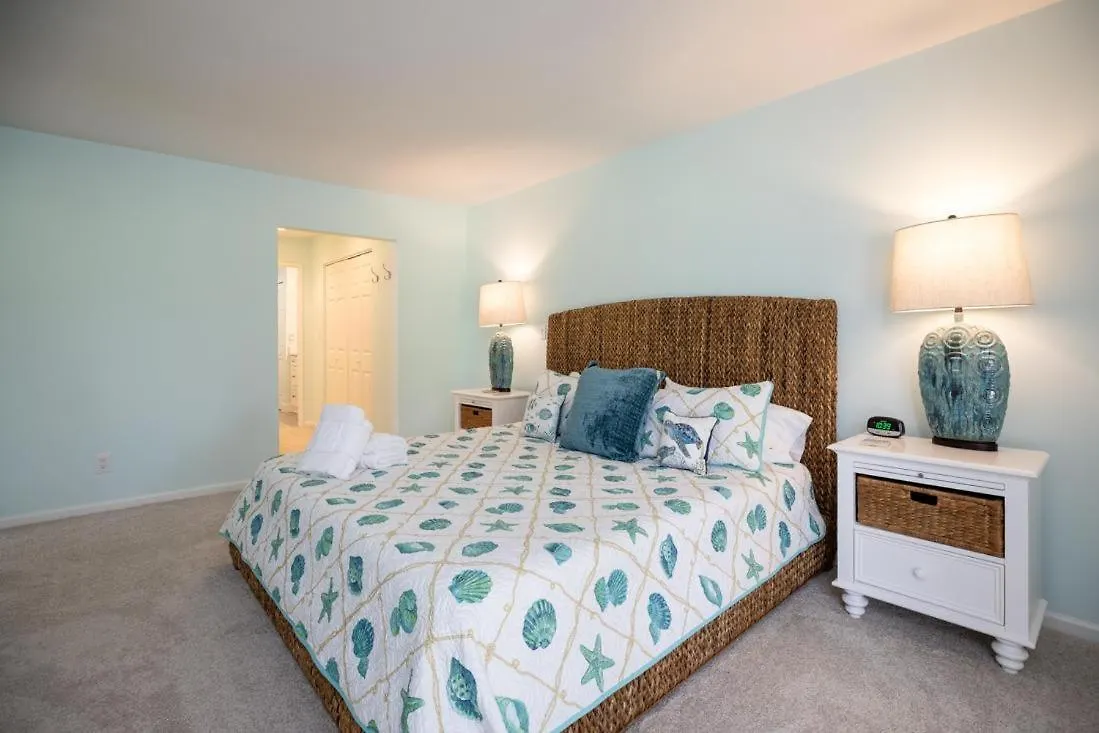734 Queen's Grant * Hilton Head Island