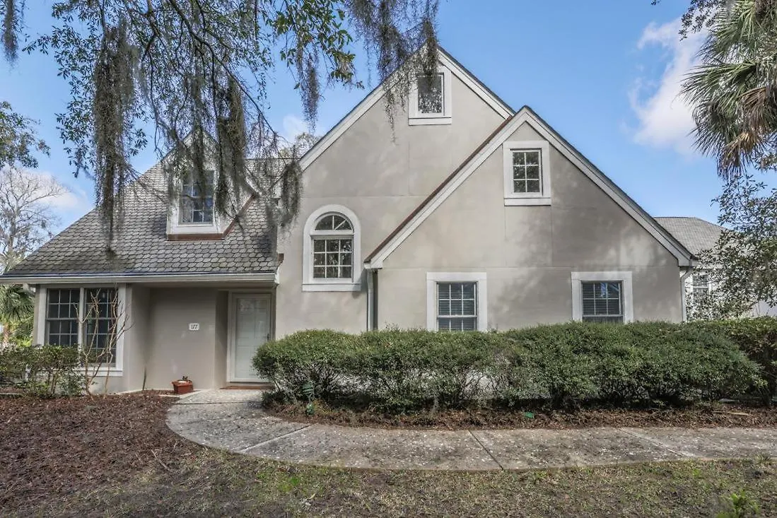 177 Evian * Hilton Head Island