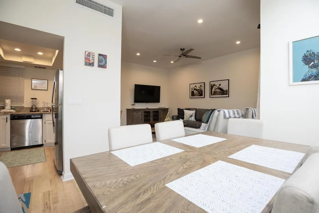 7454 Anchorage Villa