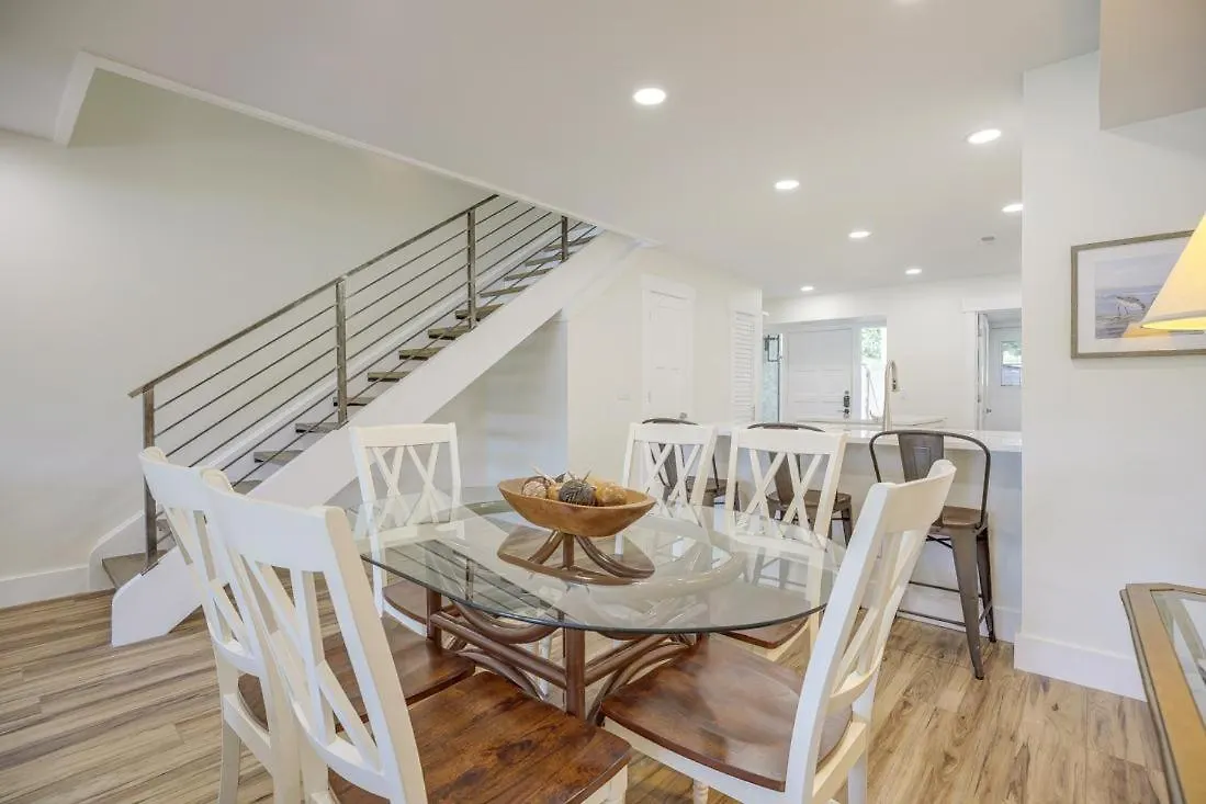 1625 Port * Hilton Head Island