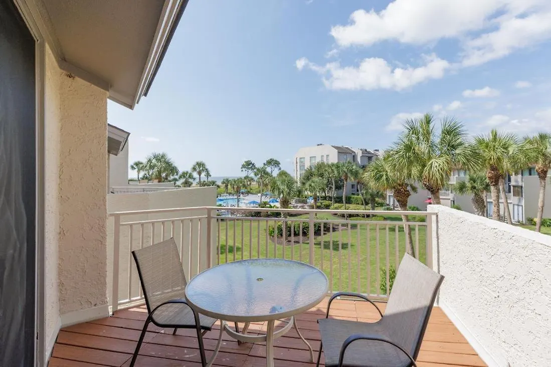 Villa 221 Shorewood *