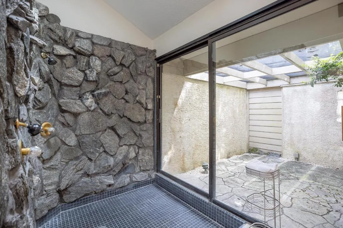 10 Water Oak Holiday home
