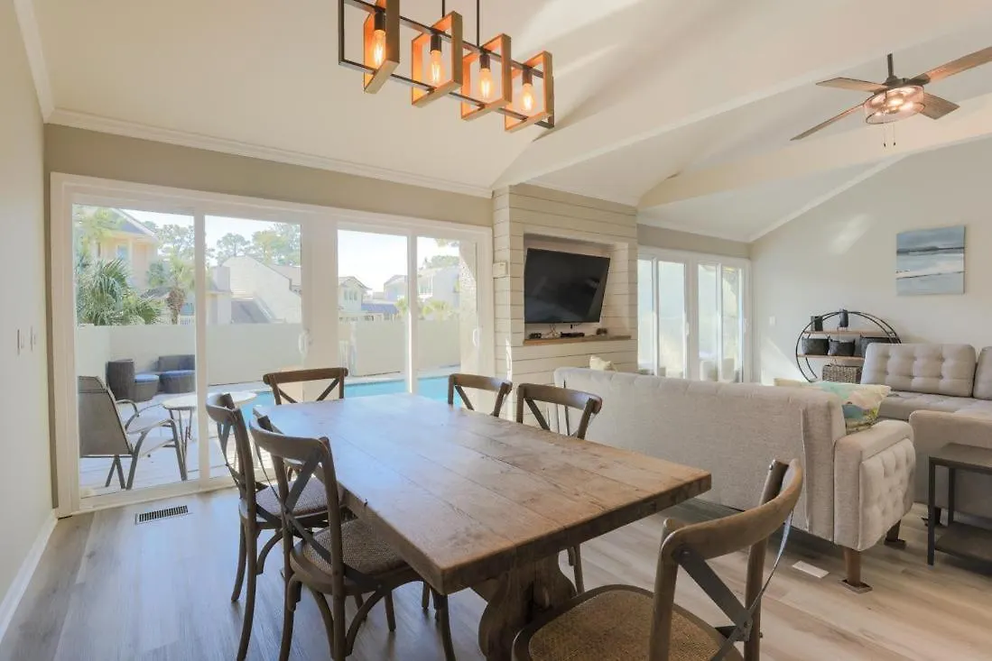 7 Genoa Court