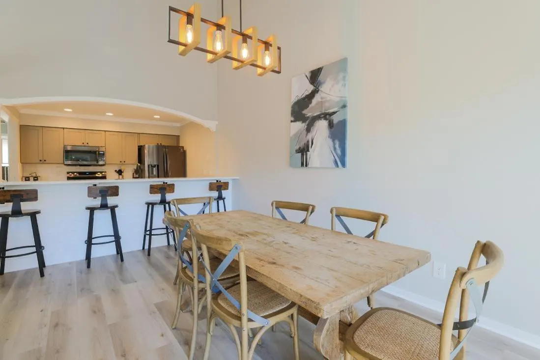 7 Genoa Court Holiday home *