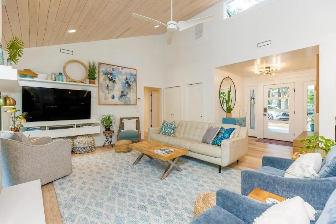 6 Pine Court * Hilton Head Island