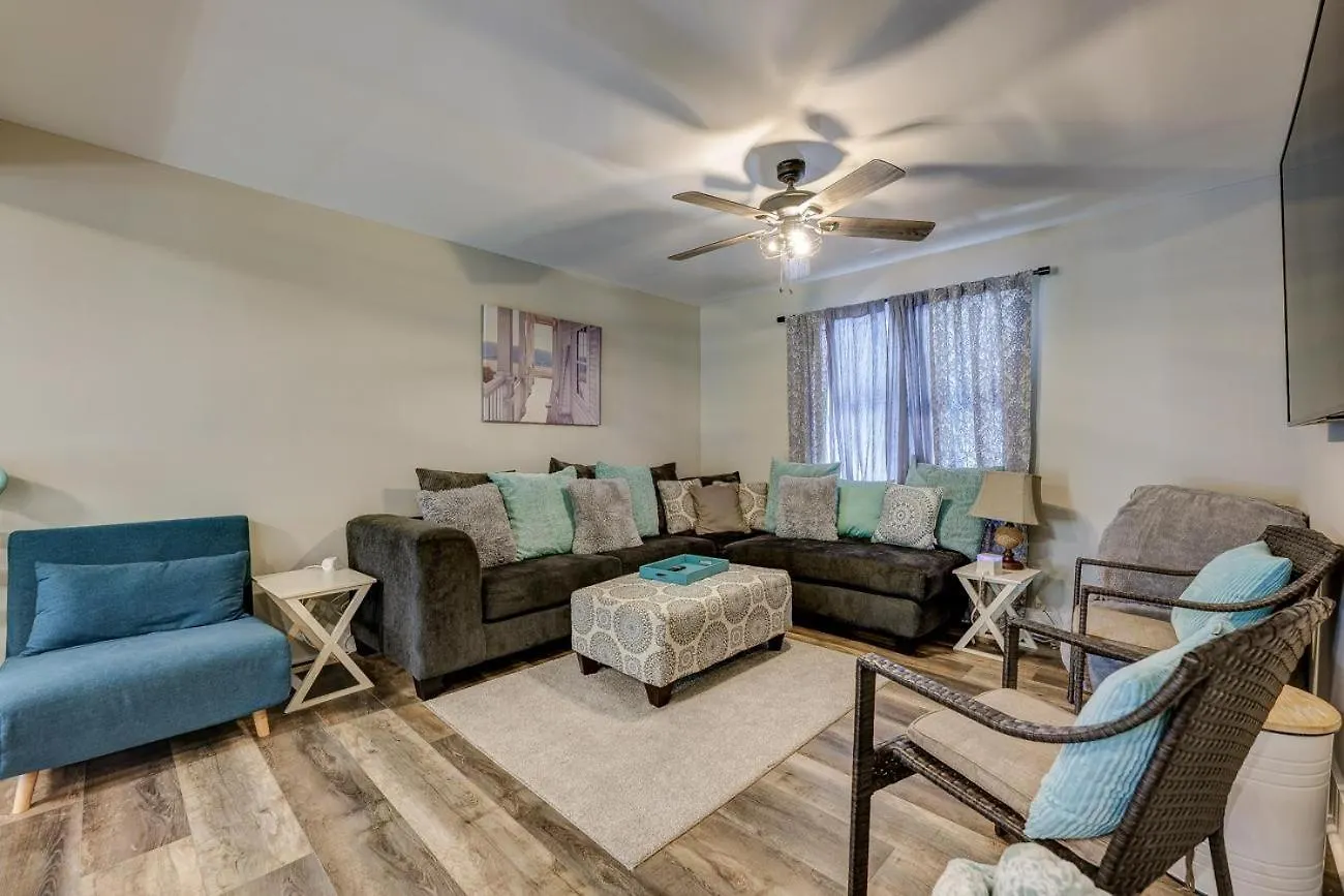 6b Gannet St. *