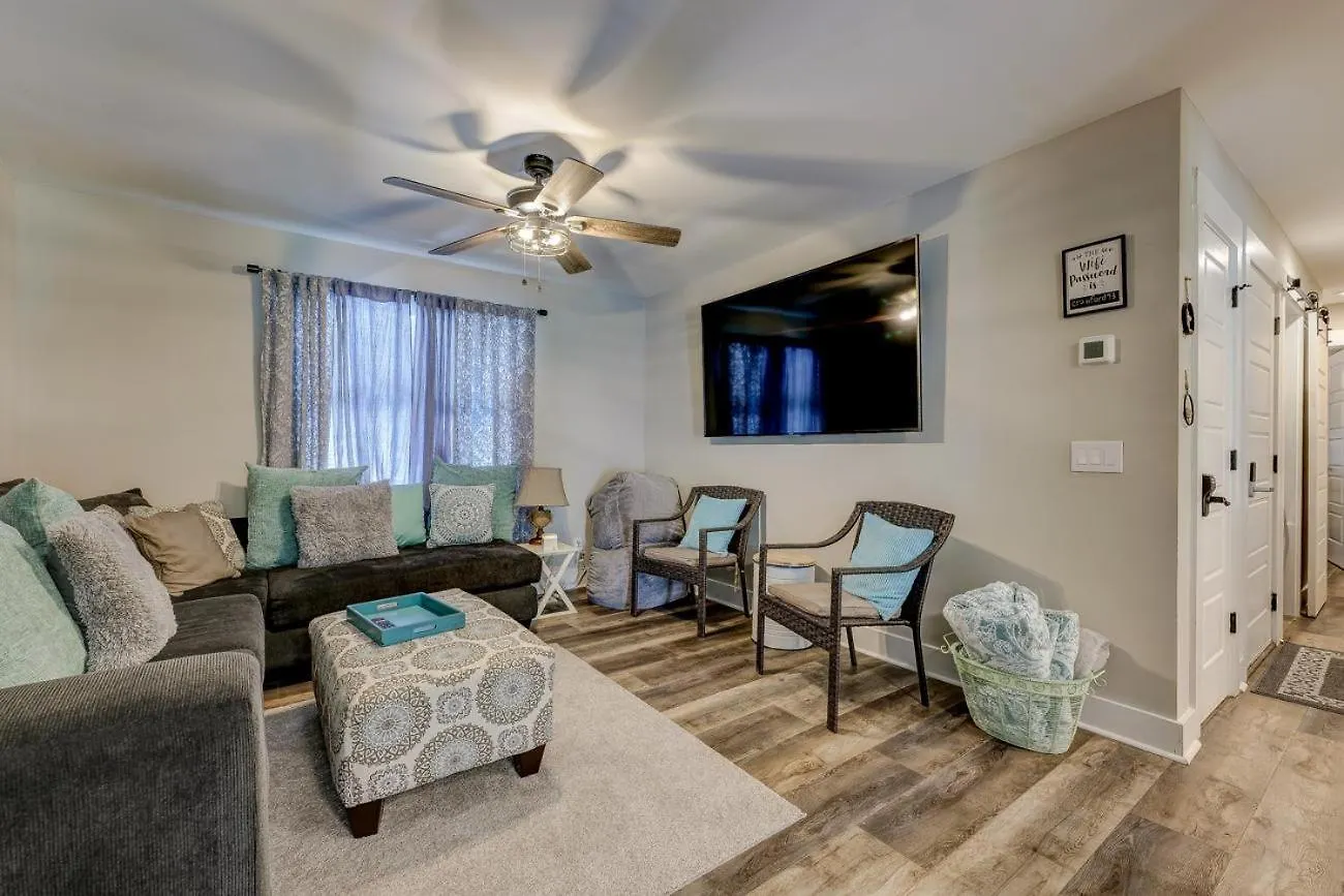 6b Gannet St. Villa