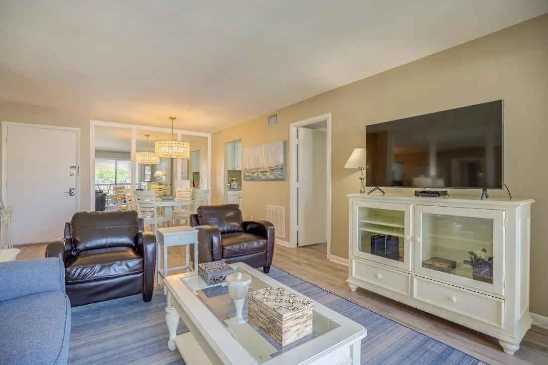 1028 Caravel Court