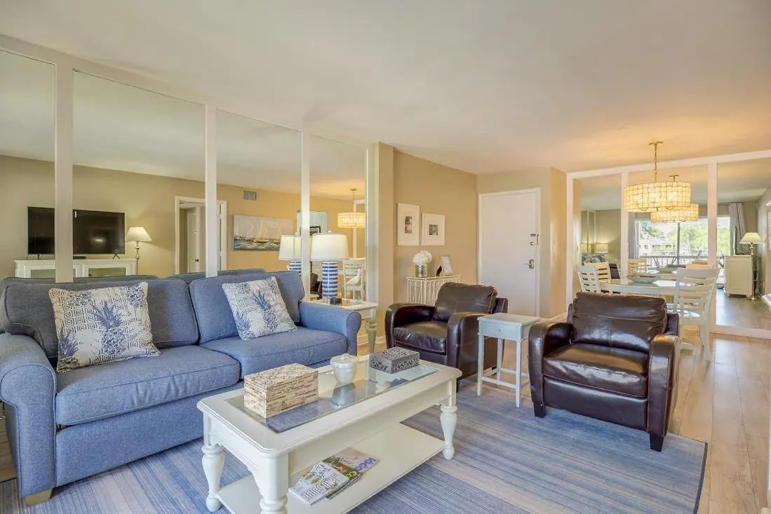 1028 Caravel Court *