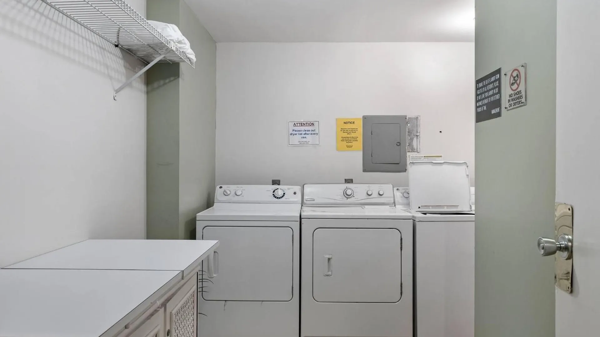 1028 Caravel Court *