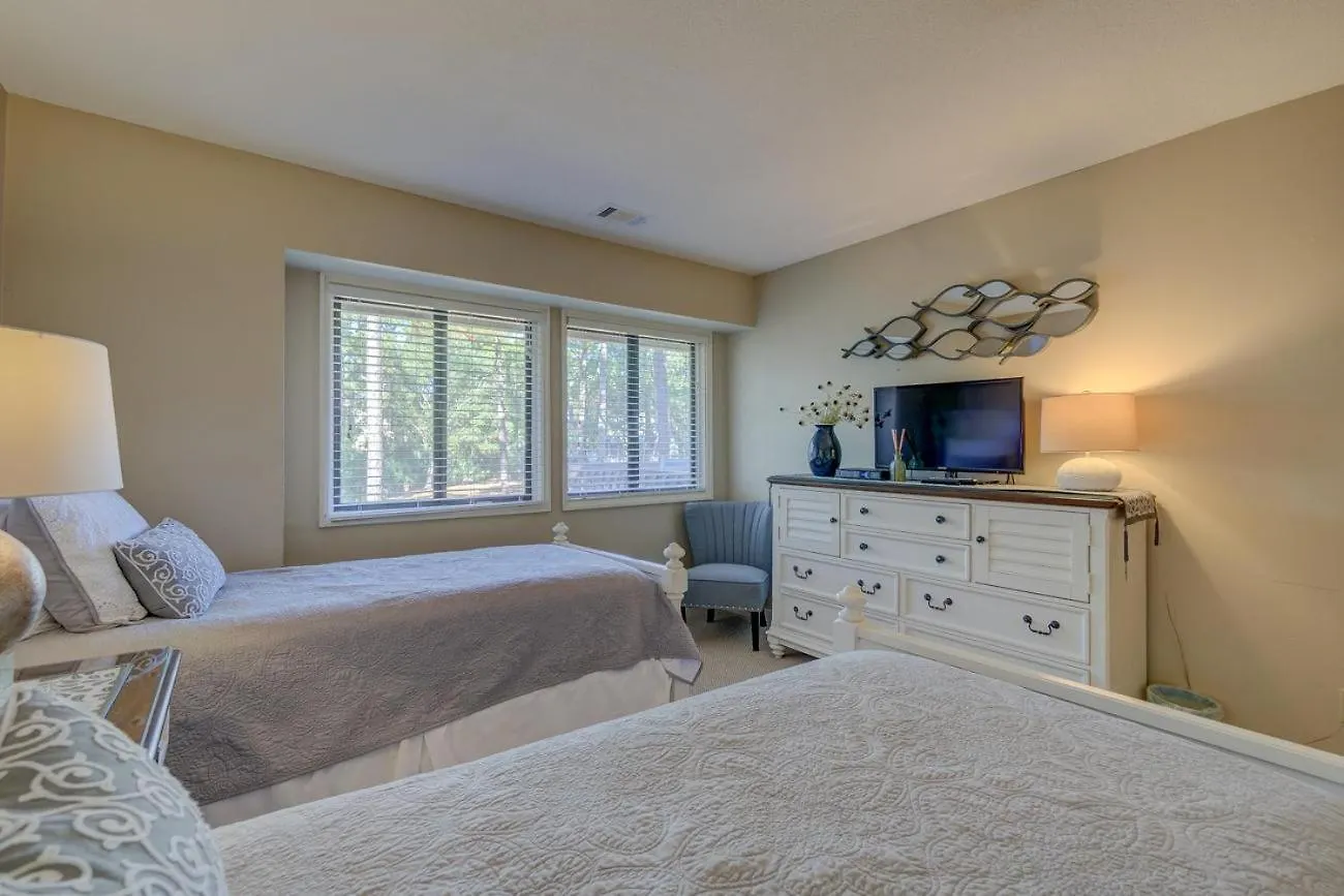 1425 South Villa *