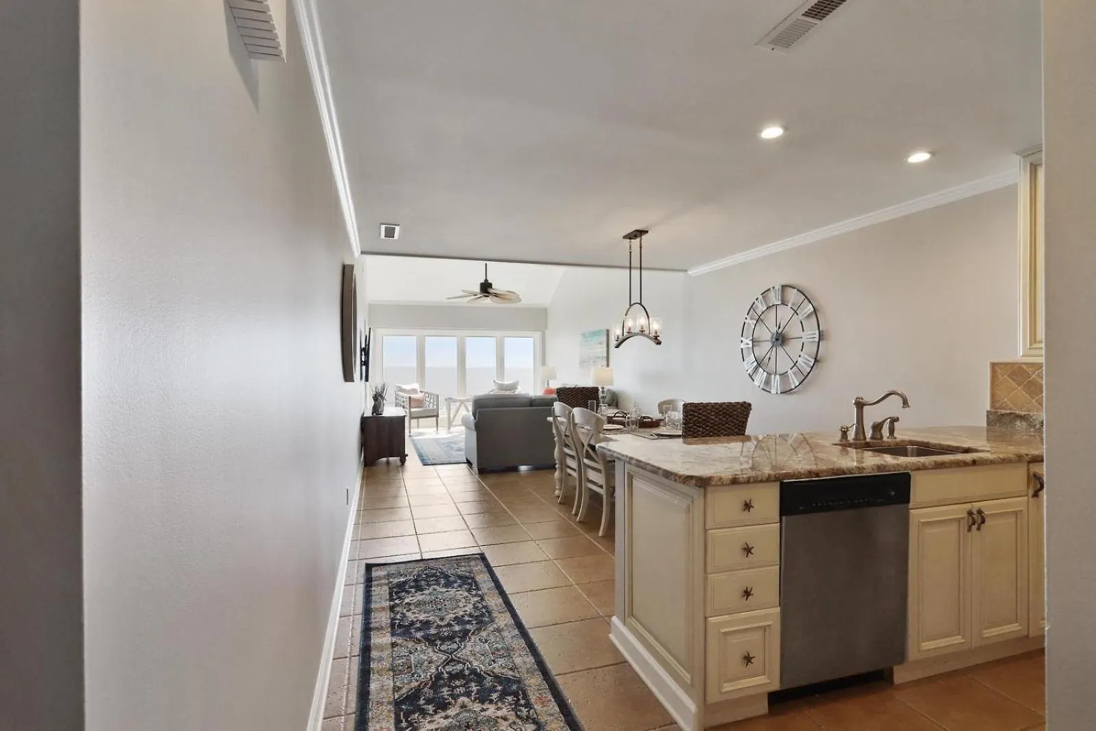 Villa 503 Shorewood