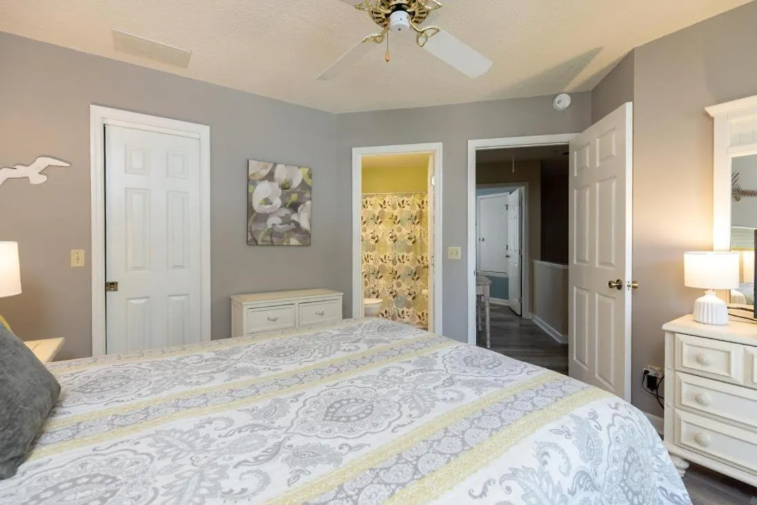 Holiday home 48 Ocean Breeze *