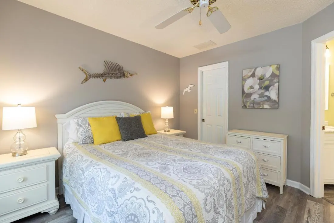 Holiday home 48 Ocean Breeze