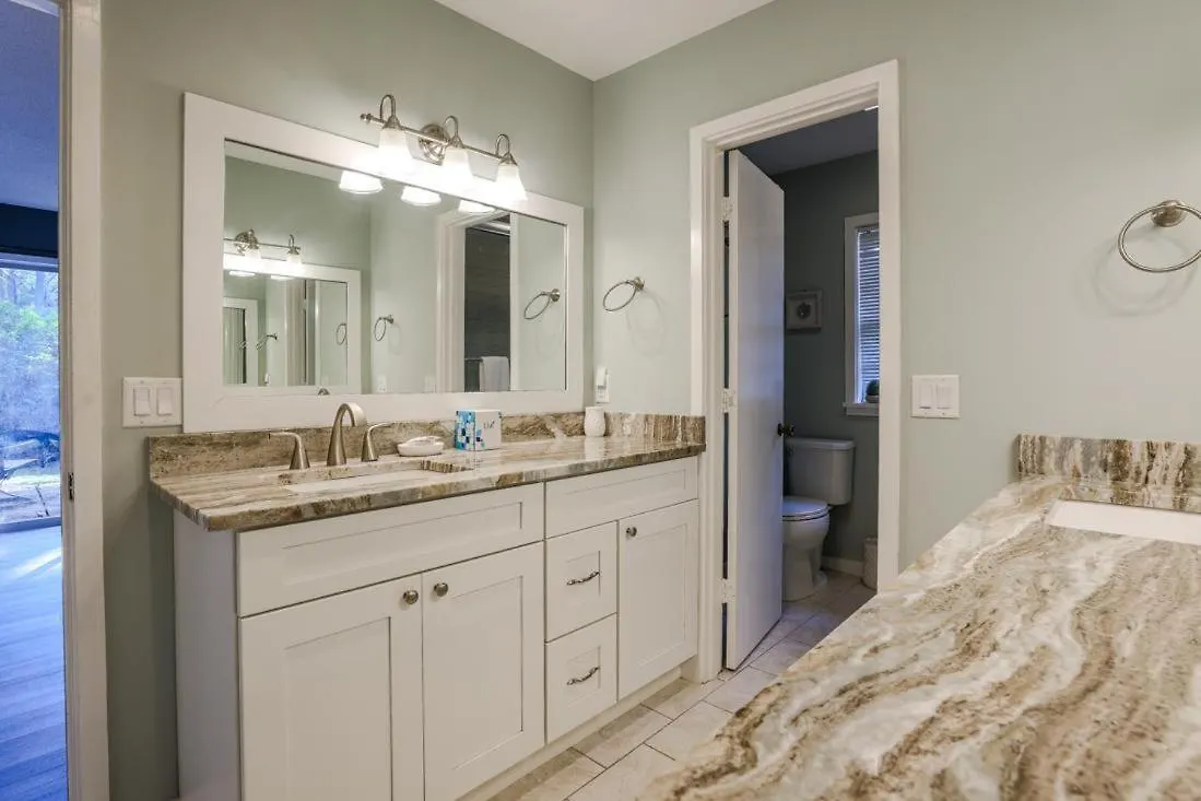 25 Red Maple Holiday home