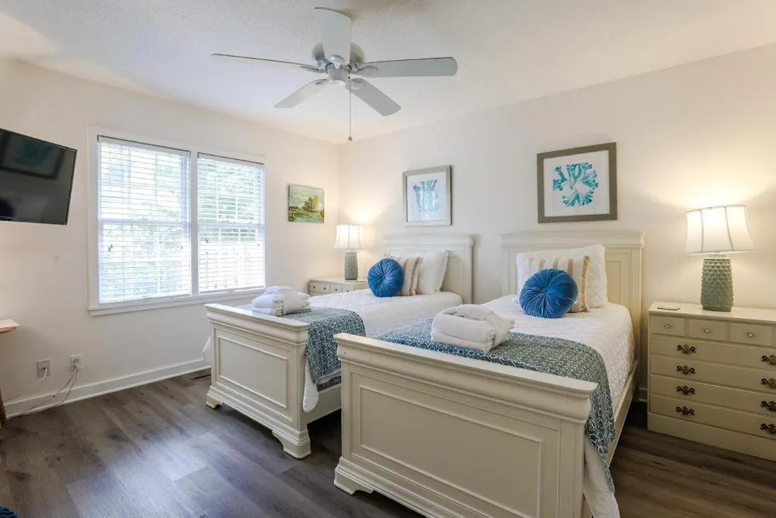 25 Red Maple Holiday home *