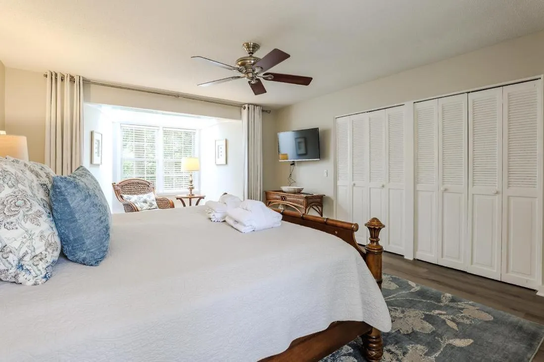 25 Red Maple Holiday home *