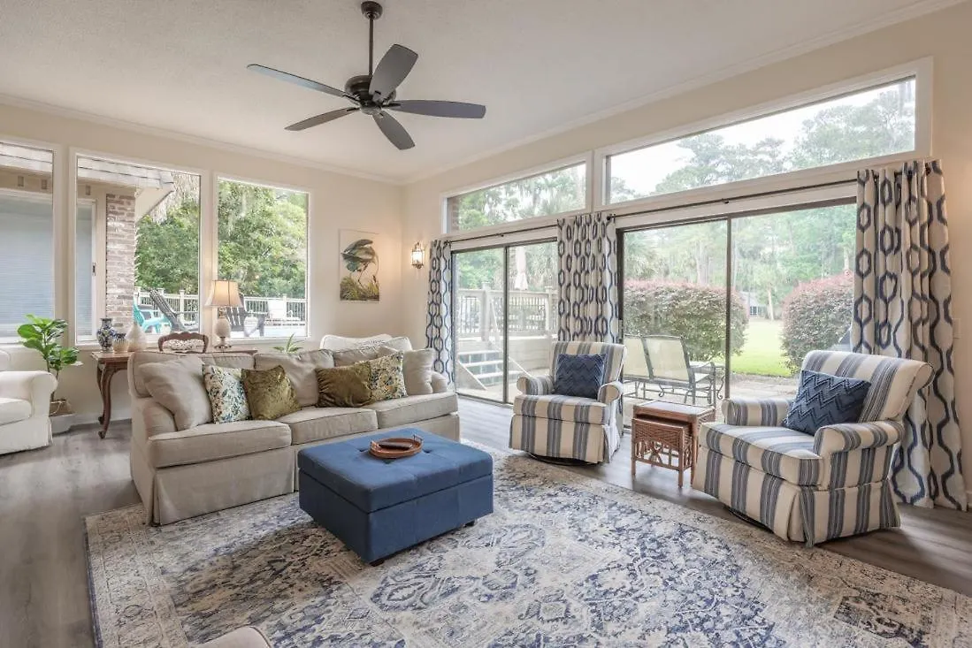 25 Red Maple Holiday home *