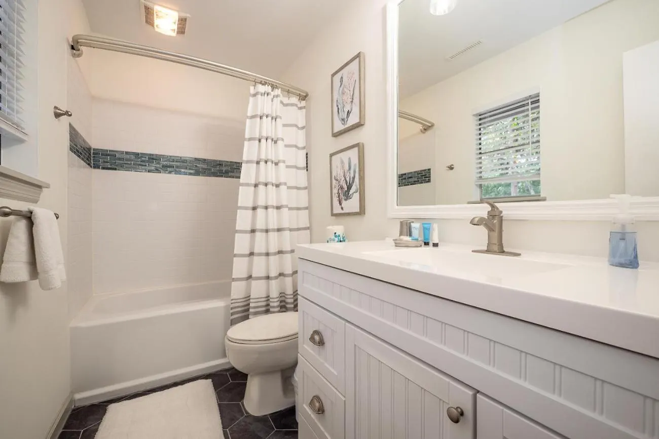 55 Lawton Rd. * Hilton Head Island
