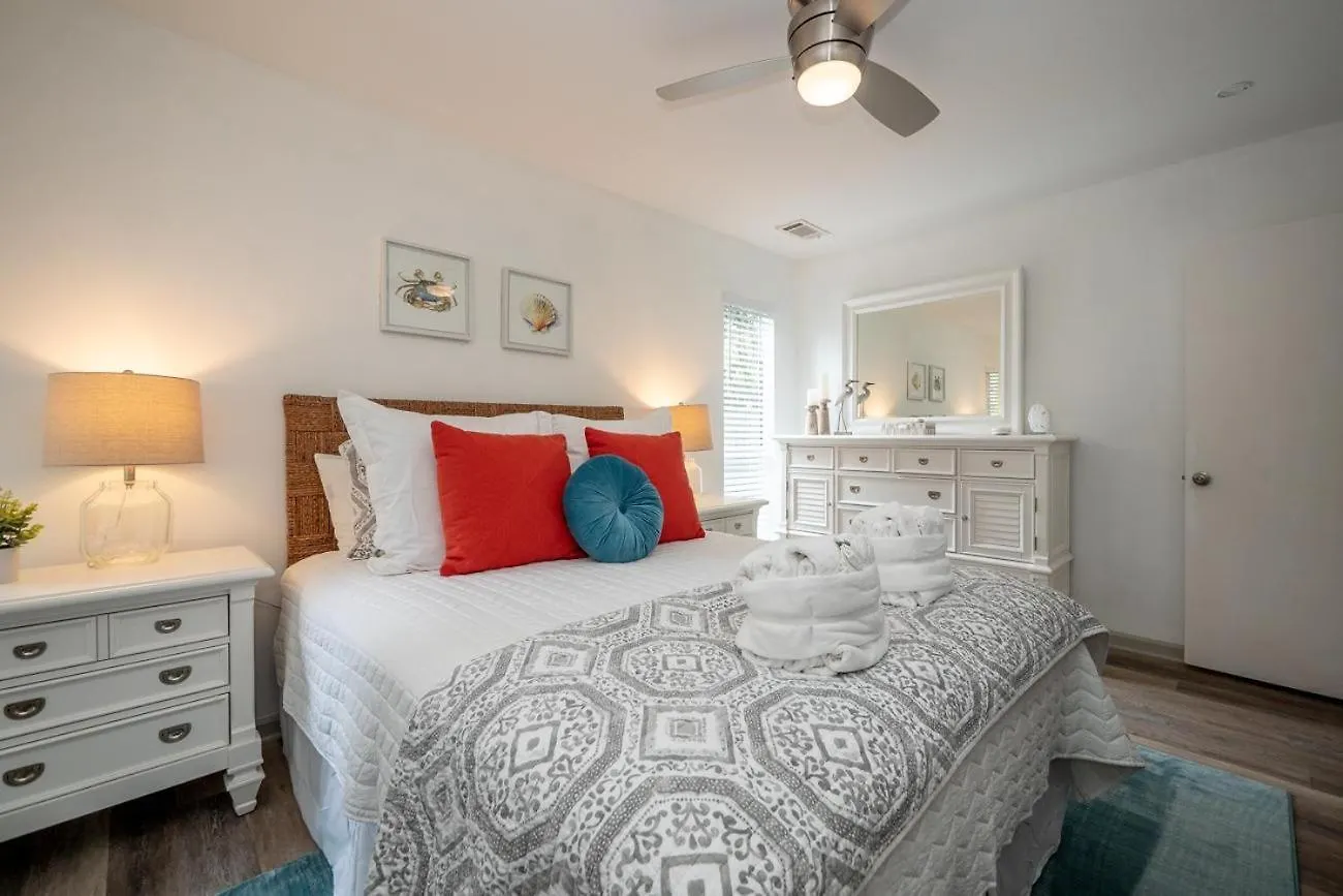 55 Lawton Rd. Hilton Head Island