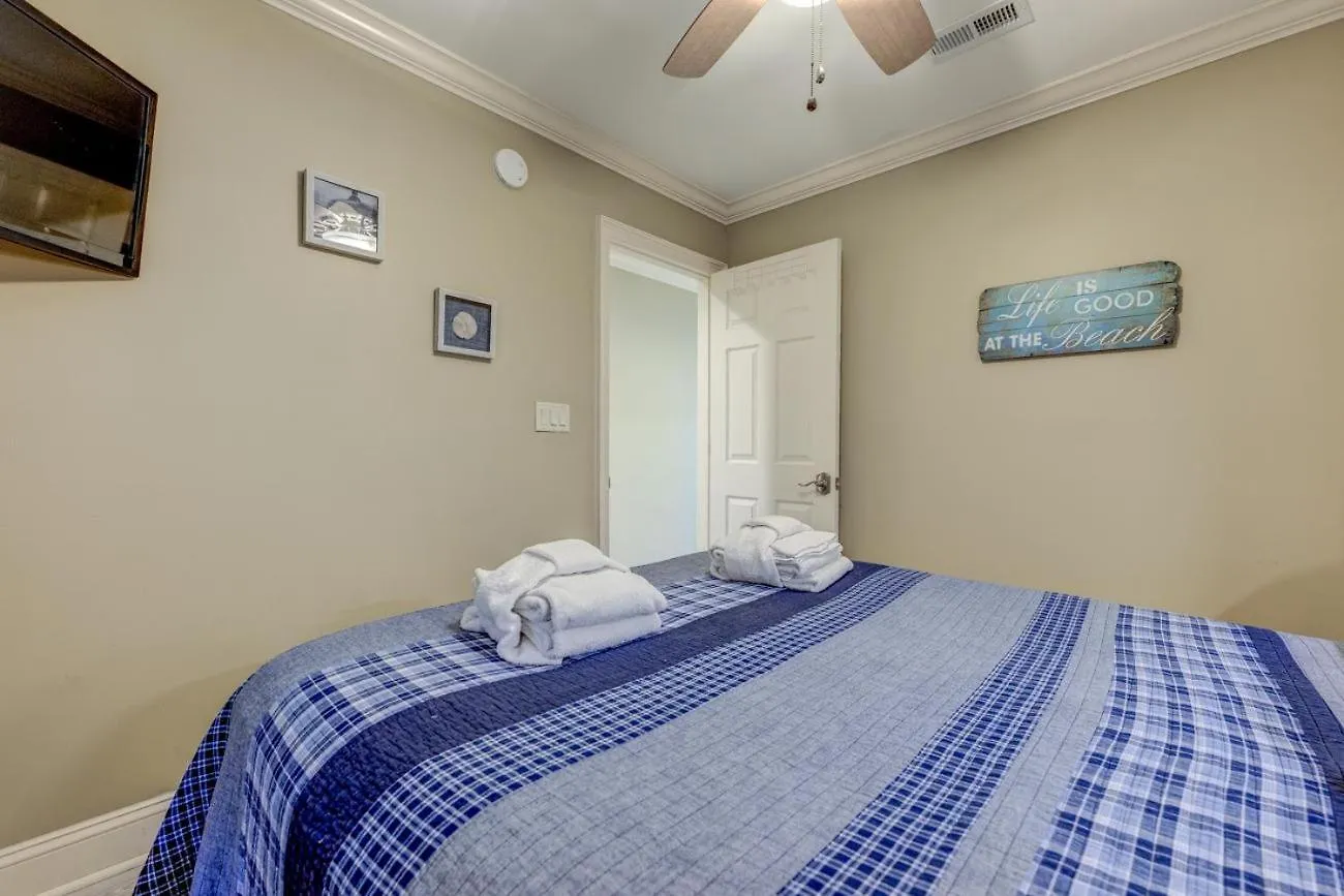 331 Breakers Villa