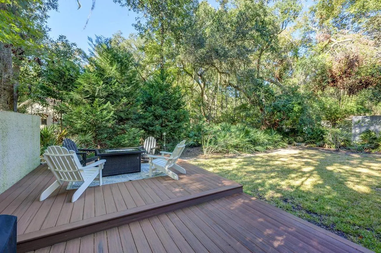 5 Hollyberry Lane * Hilton Head Island