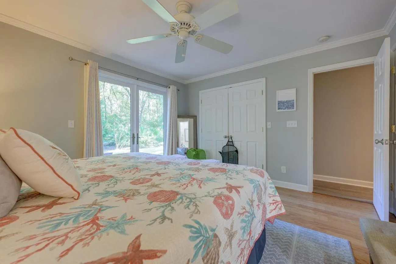 5 Hollyberry Lane Holiday home *