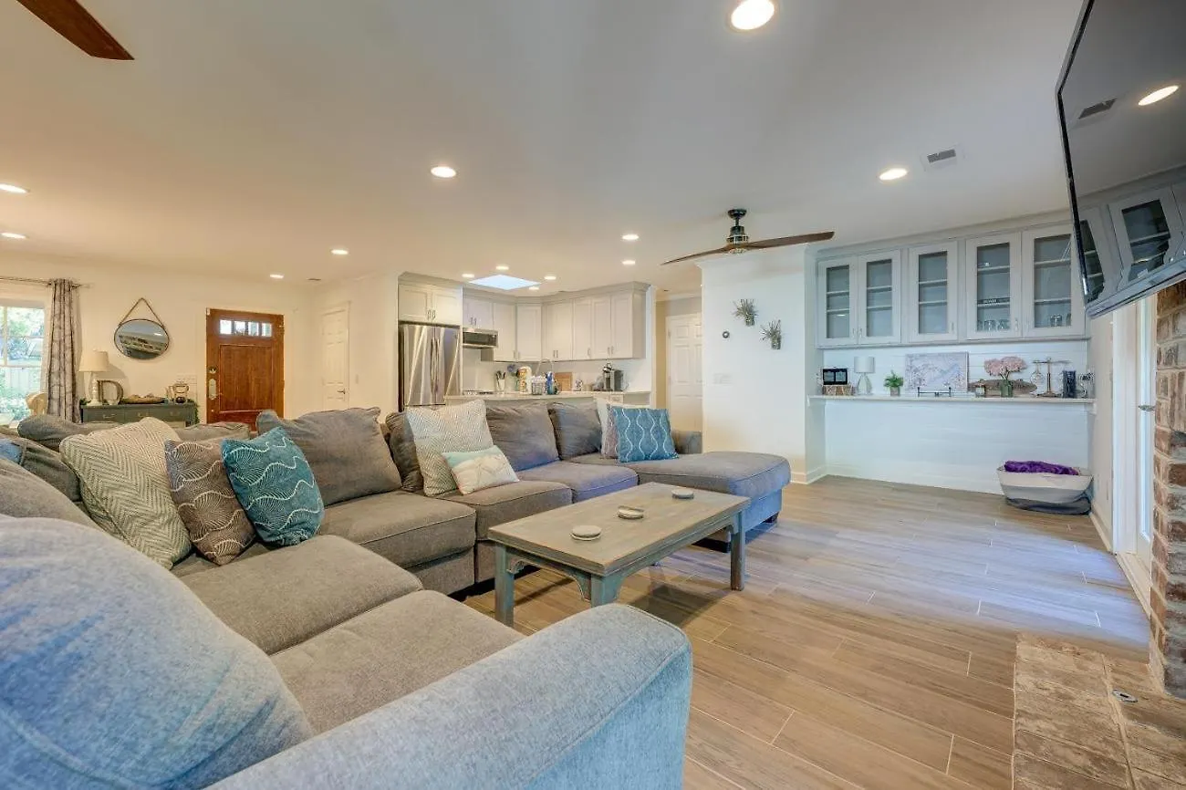 5 Hollyberry Lane Holiday home