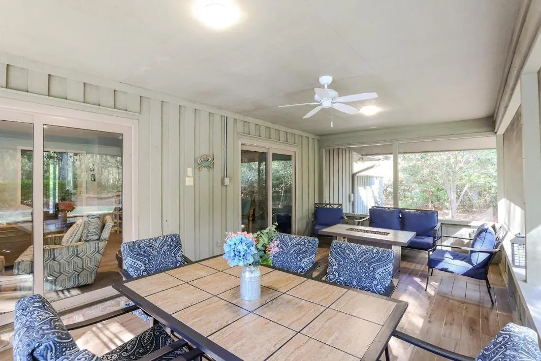 11 Deer Run Lane * Hilton Head Island
