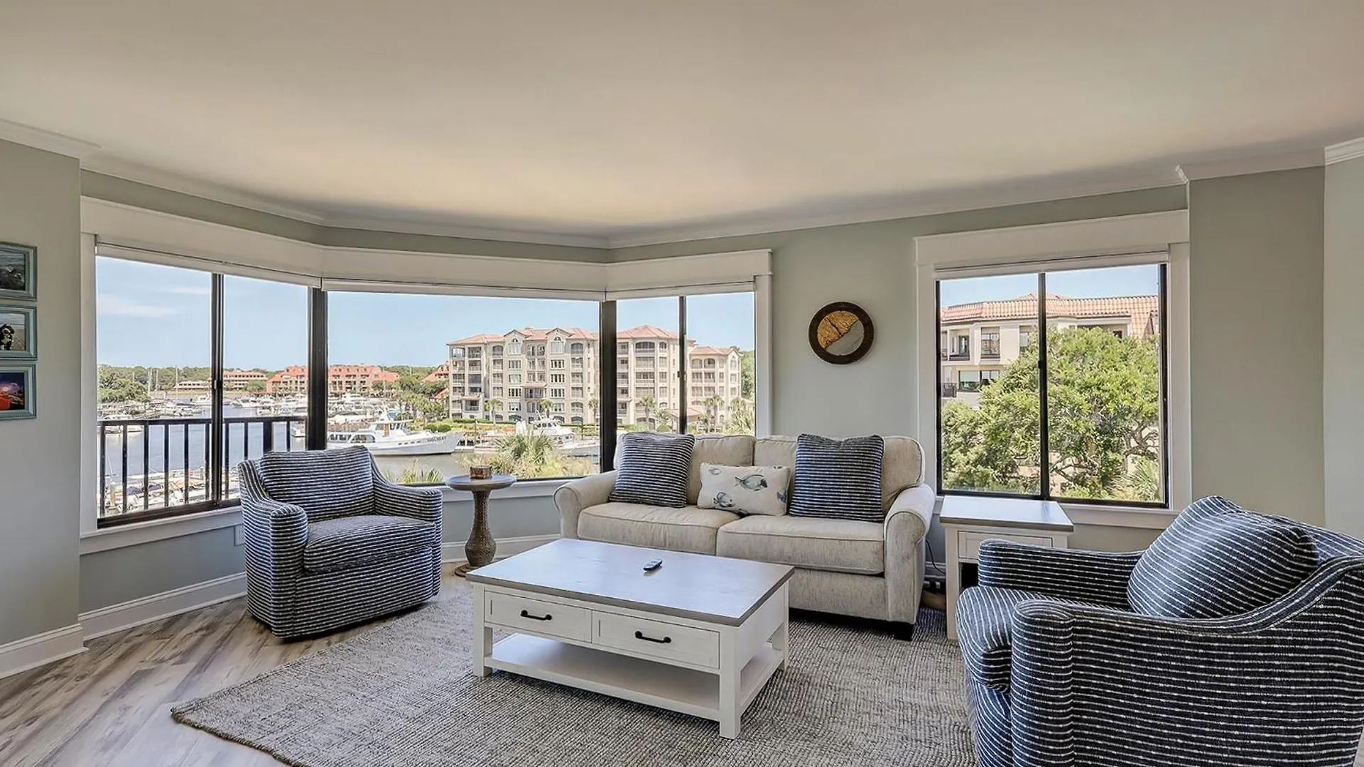 Yacht Club 7548 Villa *