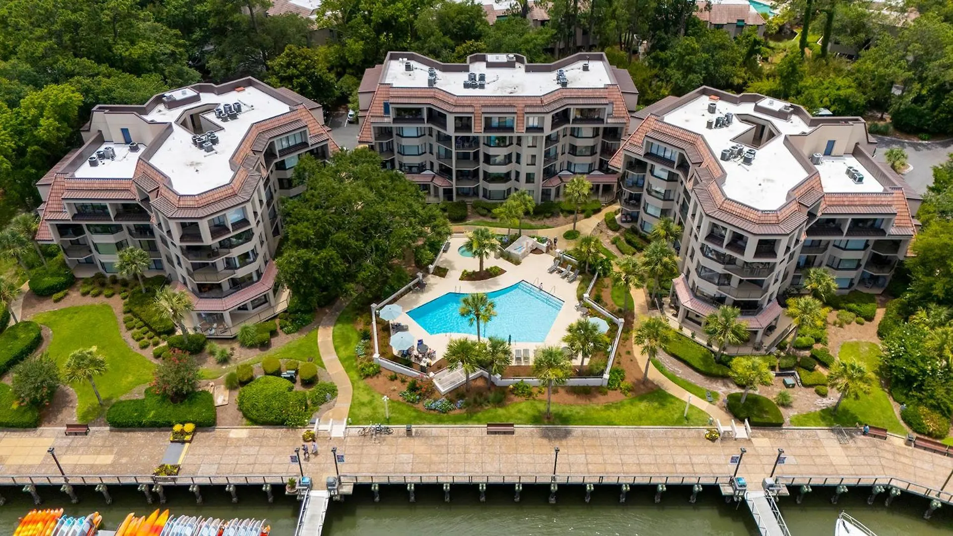 Yacht Club 7548 Villa *