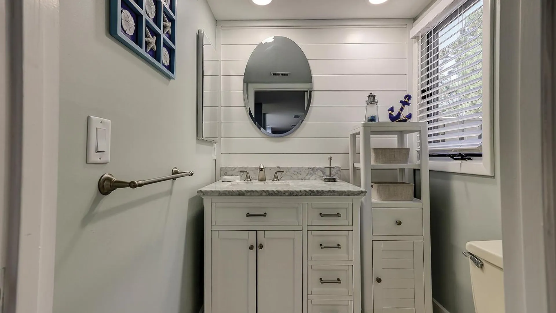 1 Bedroom *