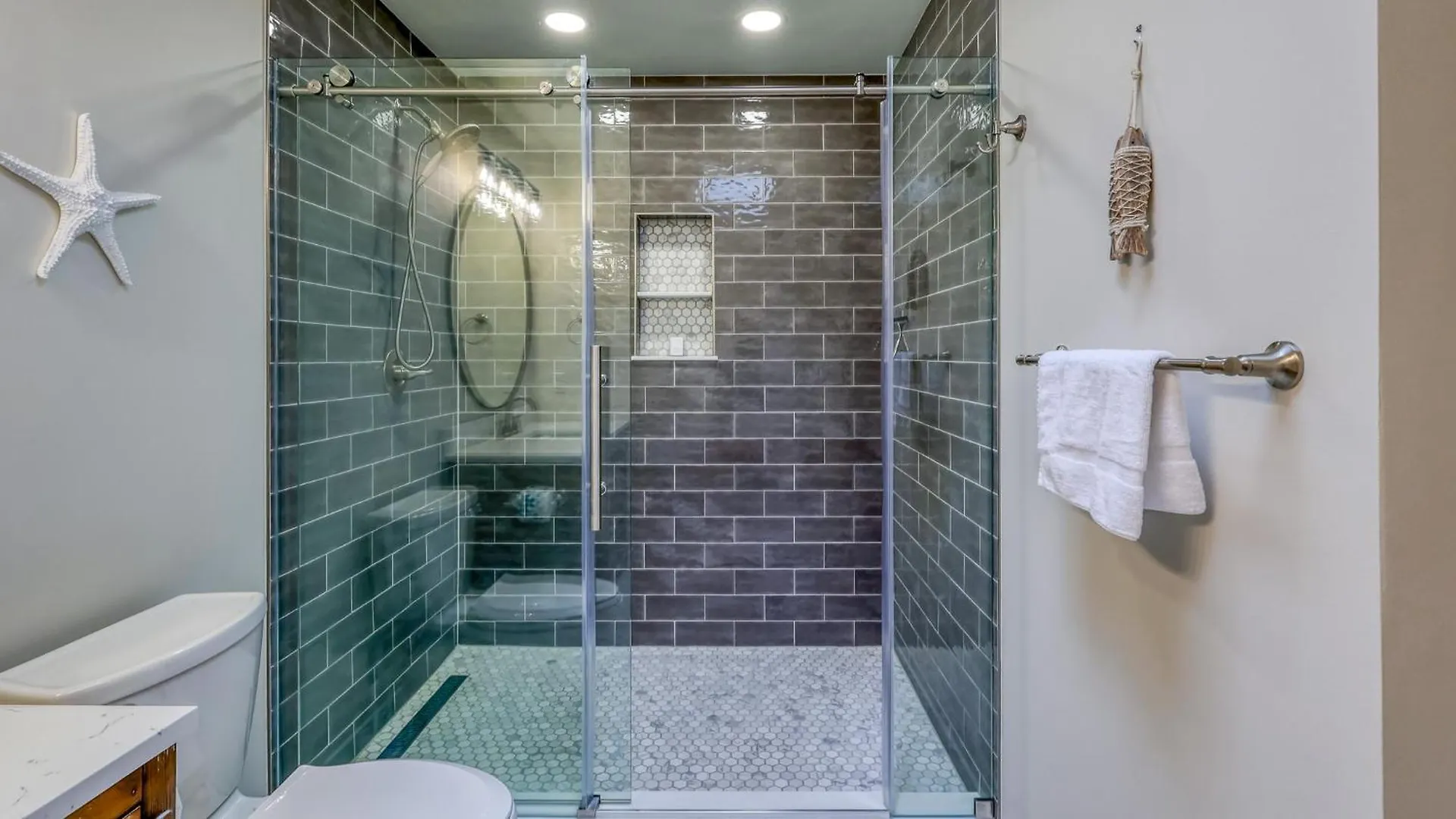 33 Kingston Cove - Host2coast Villa