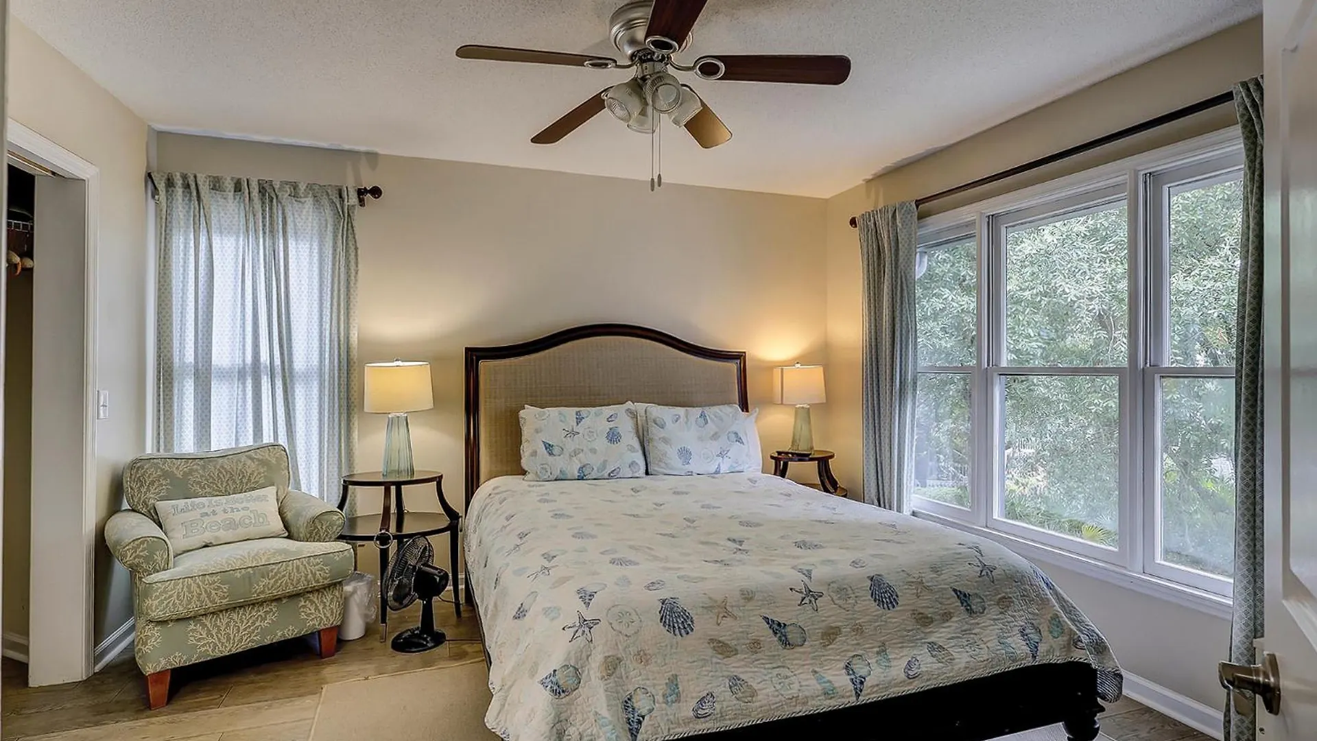 6 Ocean Breeze 3 Bedroom Forest