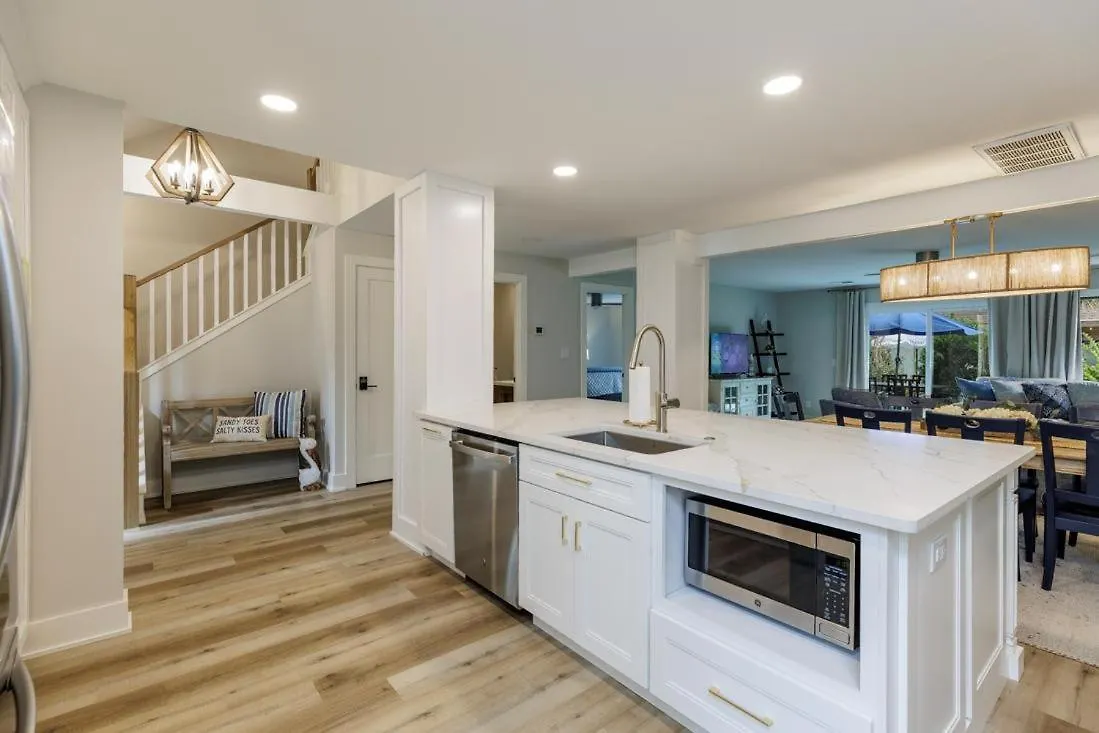 Vila 550 Queen's Grant