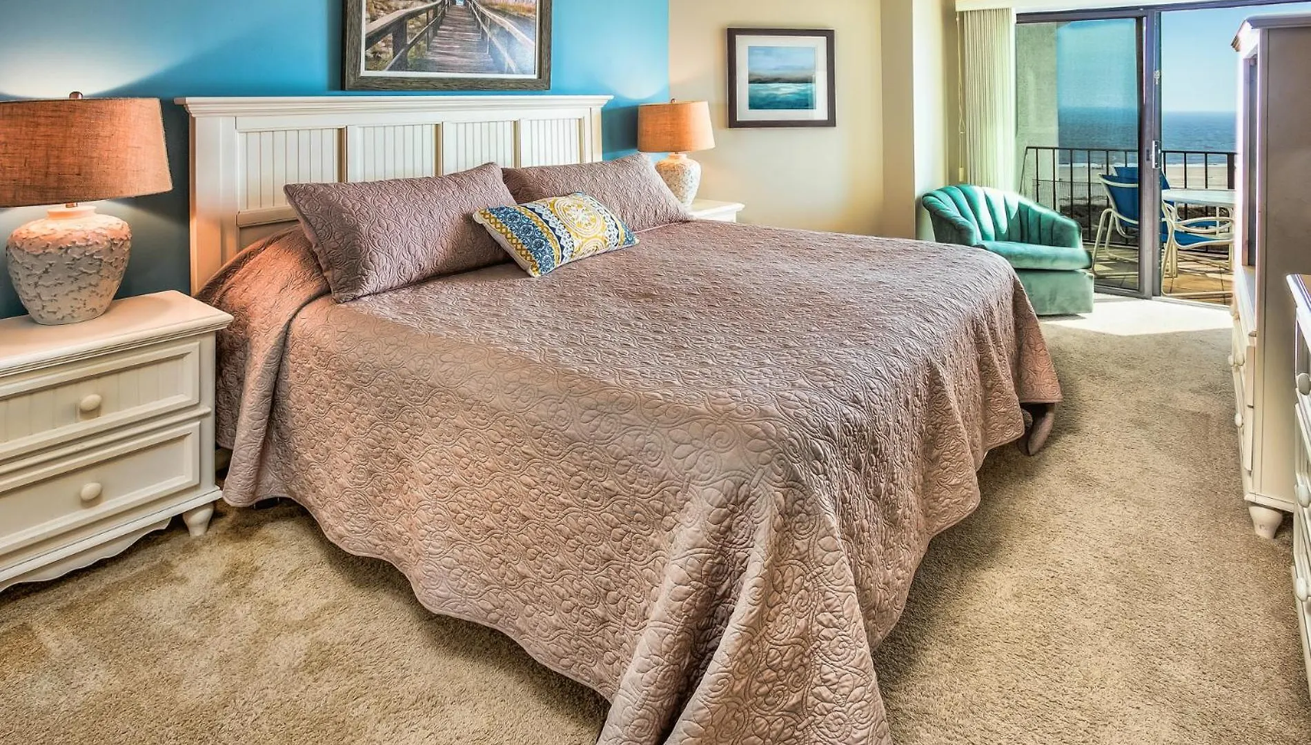 Ocean Views, Beach, Bikes Villa