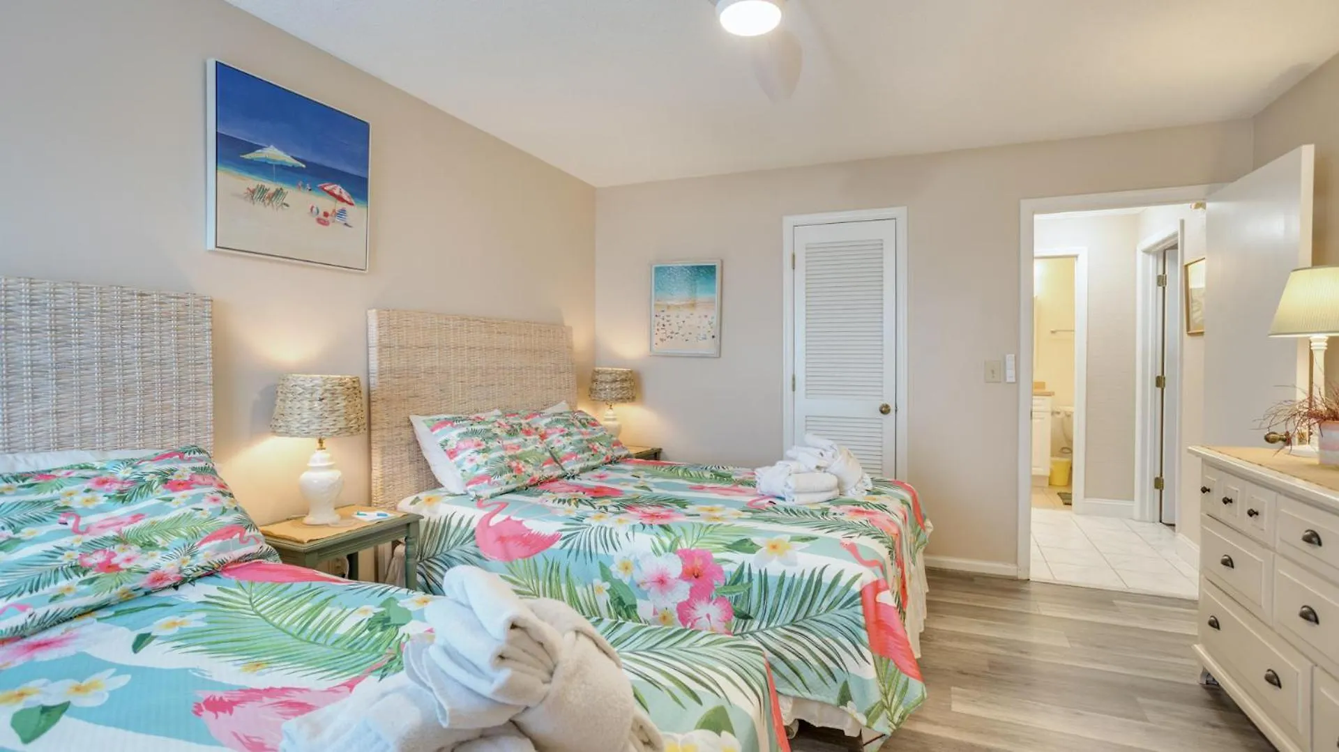 Villa Oceanfront, Complex Pool, Oasis