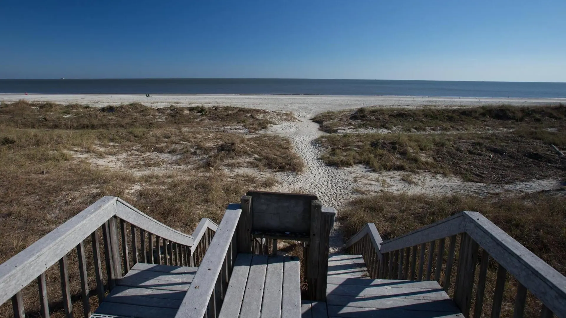 Oceanfront, Private Balcony, Complex Pool * Hilton Head Island